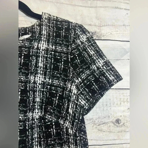 Calvin Klein tweed cap sleeve bodycon dress - Picture 2 of 6